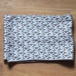 Authentic Micheal Kors Infinity Scarf